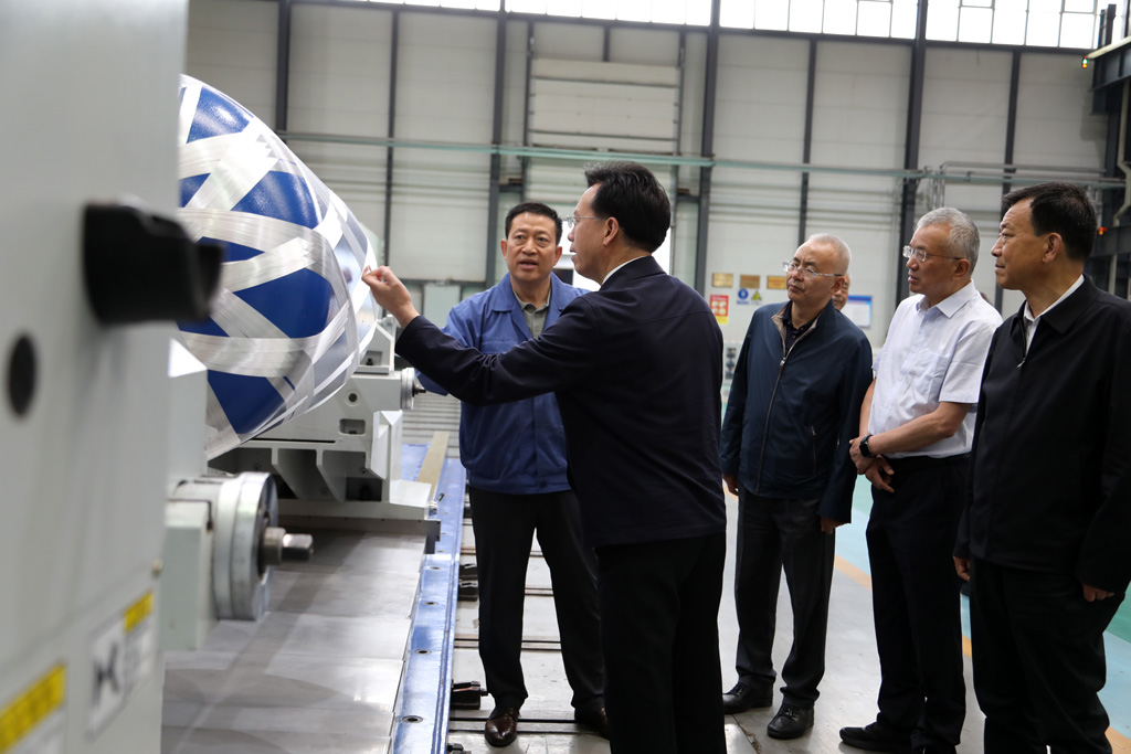 甘肅省政協(xié)調(diào)研組來(lái)星火機(jī)床公司調(diào)研