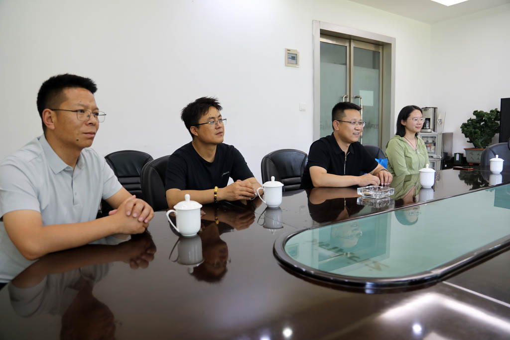 共商校企合作 助力人才引進 甘肅北方技工學校與甘肅星火智能數控機床公司共商校企合作事宜 共商校企合作 助力人才引進 甘肅北方技工學校與甘肅星火智能數控機床公司共商校企合作事宜